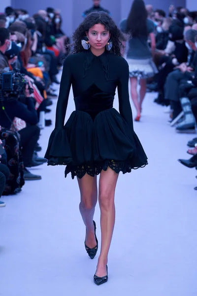 Look 23